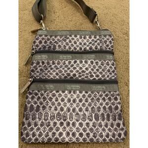LeSportsac Triple Zip Small Gray Pattern Crossbody Shoulder Bag NWOT